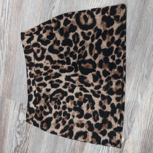 Chic Leopard Print Women's Skort Skirt Size L - Picture 2 of 10
